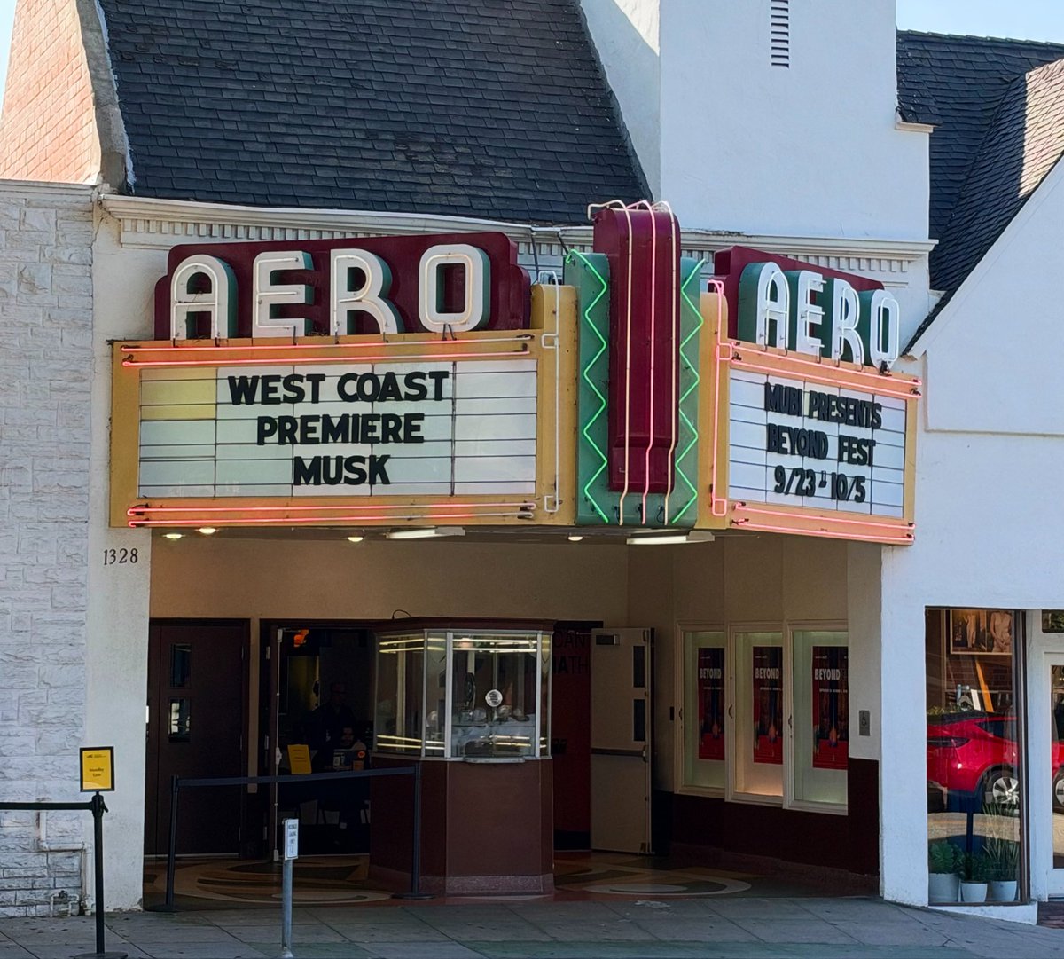 milkkarten's tweet photo. went to the west coast premiere of @alexgibneyfilm’s musk doc. highly recommend seeing it in a theater full of people. lots of laughs, groans, and yells. https://t.co/gkoSlqBOPw