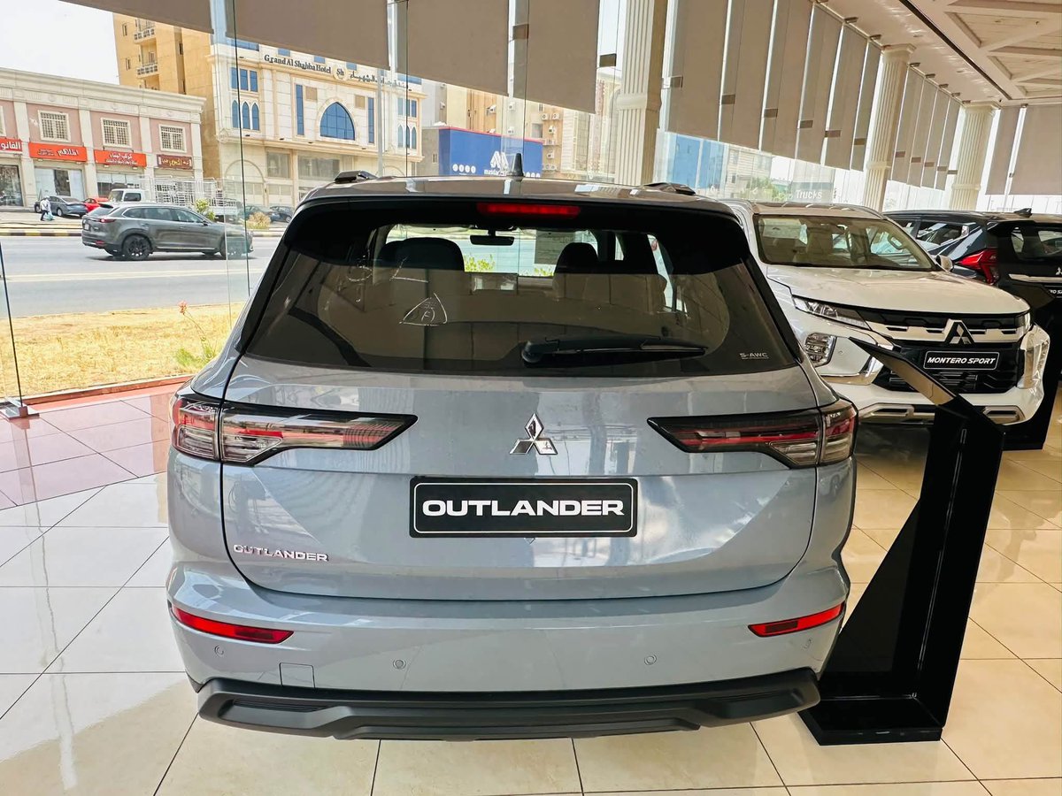JooAutomobile's tweet photo. #ميتسوبيشي اوتلاندر 🚘
موديل 2026 فئة بلاك سام 💯
محرك 2.5 لتر دفع رباعي 🛞
نوع الوقود بنزين ⛽️
السعر لدى الوكيل الحصري 135711 ⃁ 
https://t.co/iLVuRC7UeX 🌎 https://t.co/8FQ4iT6U8i