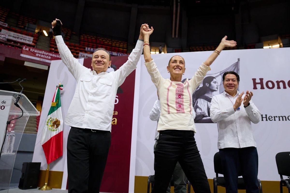 AlfonsoDurazo's tweet photo. Qué gusto recibir nuevamente a nuestra presidenta @Claudiashein, durante su gira de Rendición de Cuentas: Honestidad y Resultados.

Compartimos los avances que, en coordinación con el Gobierno de México, seguimos construyendo en infraestructura, agua, vivienda y bienestar para las familias sonorenses.

Gracias, Presidenta, por su compromiso permanente con Sonora.