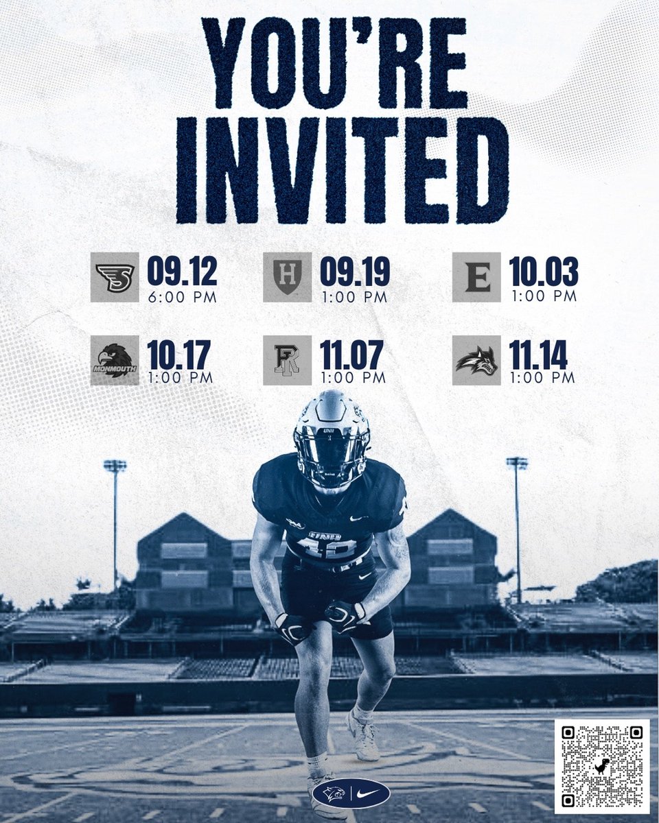 AustinWight2029's tweet photo. Thank you @coachtfogg for the game day invite. I can't wait to get on campus and check out @UNH_Football! 

@JohnathanNasci1 
@doug_hanlon50 
@Ponderfootball https://t.co/wVfYt0bgvu