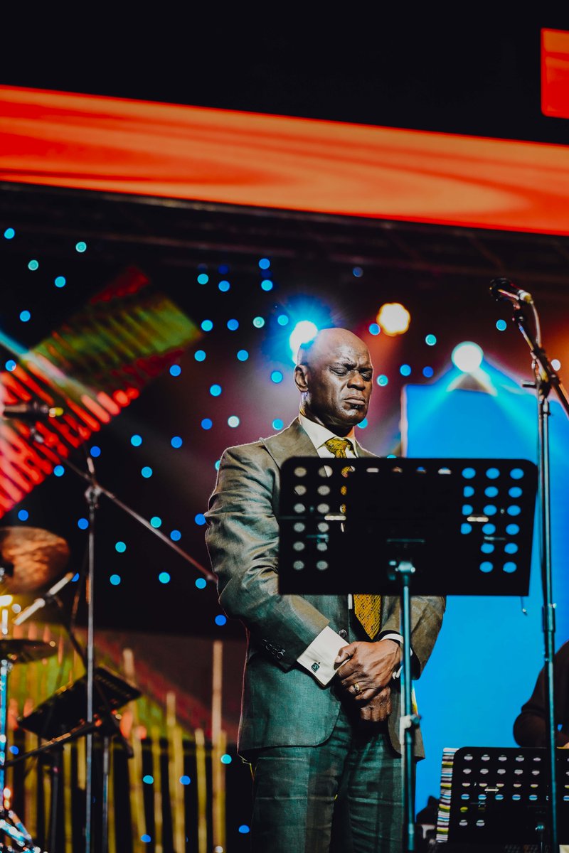 JoyOfJazz's tweet photo. Ola Onabulé brought depth, passion and captivating artistry to the Joy of Jazz stage. His powerful performance held the audience in the moment, creating an unforgettable exchange between artist, music and crowd.
#JazzReignited #SBJOJ2026 #TakeMeThere https://t.co/Uwcc6zzHdZ