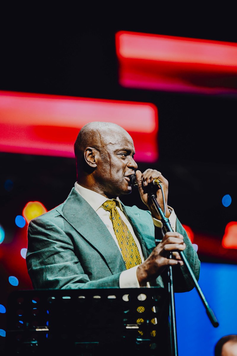 JoyOfJazz's tweet photo. Ola Onabulé brought depth, passion and captivating artistry to the Joy of Jazz stage. His powerful performance held the audience in the moment, creating an unforgettable exchange between artist, music and crowd.
#JazzReignited #SBJOJ2026 #TakeMeThere https://t.co/Uwcc6zzHdZ