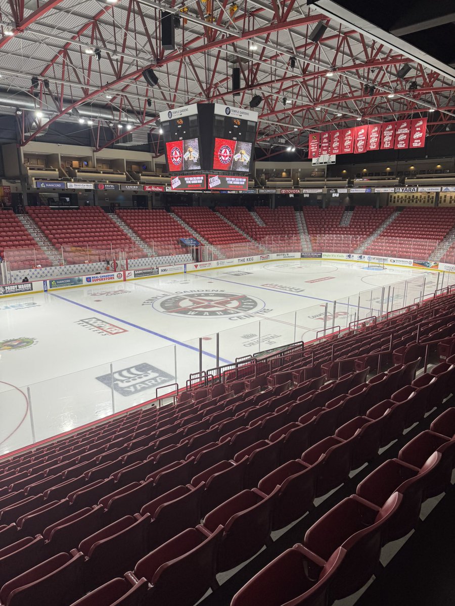 bdnwheatkings's tweet photo. Their House is for the Brandon Sun! Temple Gardens Centre in Moose Jaw is a beautiful facility home to the Warriors and usually to a curling club (they just haven’t put the ice in just yet). https://t.co/7z4q10DDUE