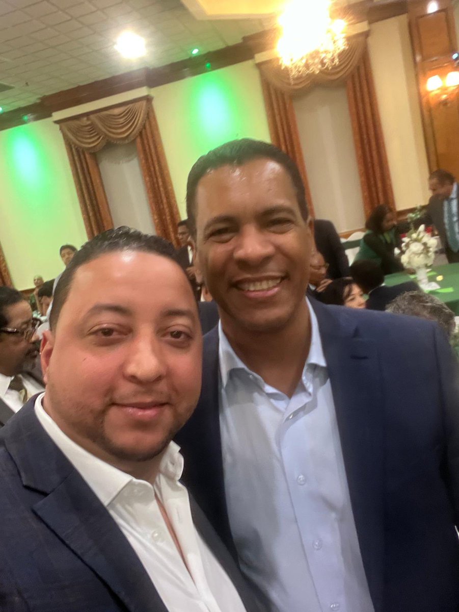 PerezGIg's tweet photo. 💚🇩🇴 ¡LA FUERZA DEL PUEBLO, MÁS FUERTE QUE NUNCA EN NUEVA YORK!

Seguimos creciendo, sumando voluntades y fortaleciendo nuestra organización en cada rincón de Nueva York.

¡Y el que venga atrás, que arree! 💚🔥

#FuerzaDelPueblo #FPNewYork #NuevaYork @RiquelbinPerez @Adonaidamedina @johhnyarrendel @yanesiEspinal @yonleiby @FPcomunica @FPNewJersey_ @LeonelFernandez @FPComunicaCir4 @RRosarioMarquez @radhamesjimenez @wallynet3 @RicardoPic44427