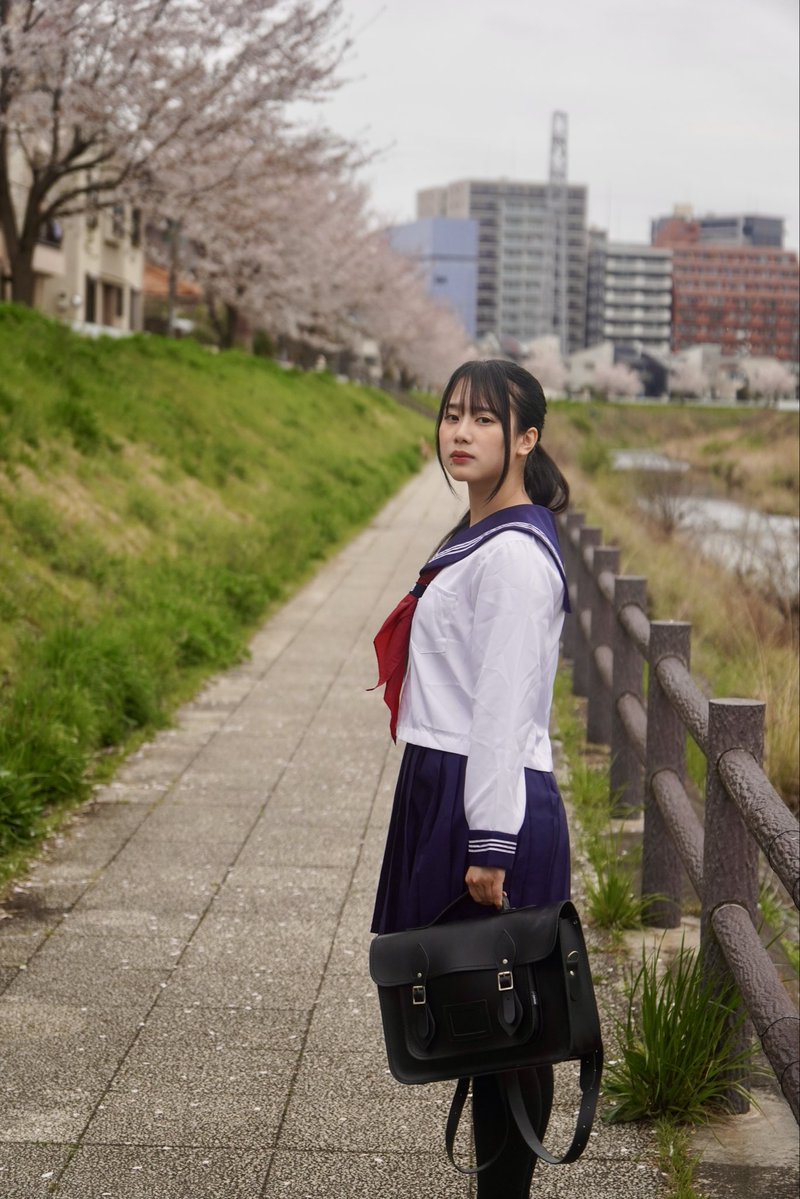mu_tanmenn's tweet photo. 今日は休日出勤😩😩😩。

モデル:#りおん さん　
@hoShi_collect

#セーラー服 
#制服ポートレート 
#制服少女 https://t.co/3gS6GJAe0q