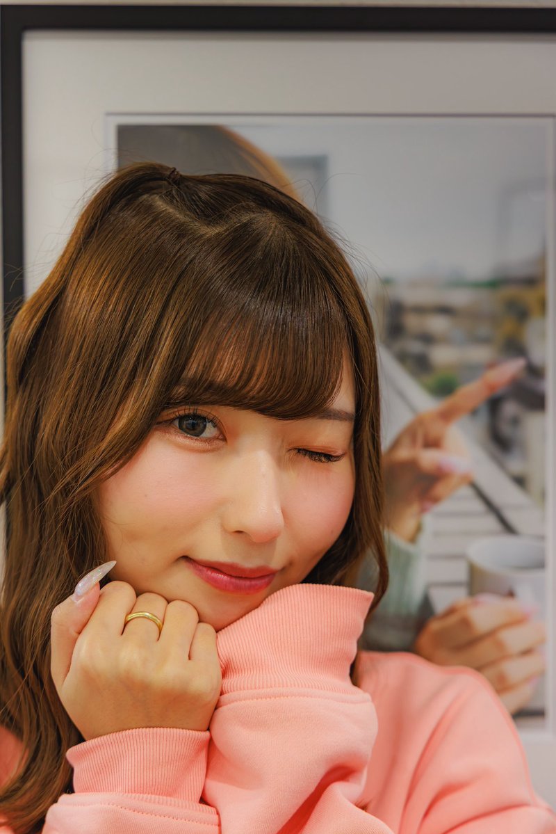 Aizawa_miyu03's tweet photo. おはよう🩷
本日　#逢沢みゆ写真展　最終日
わたしもどの写真買うか決まった🤭 https://t.co/2vh4LOdOZk