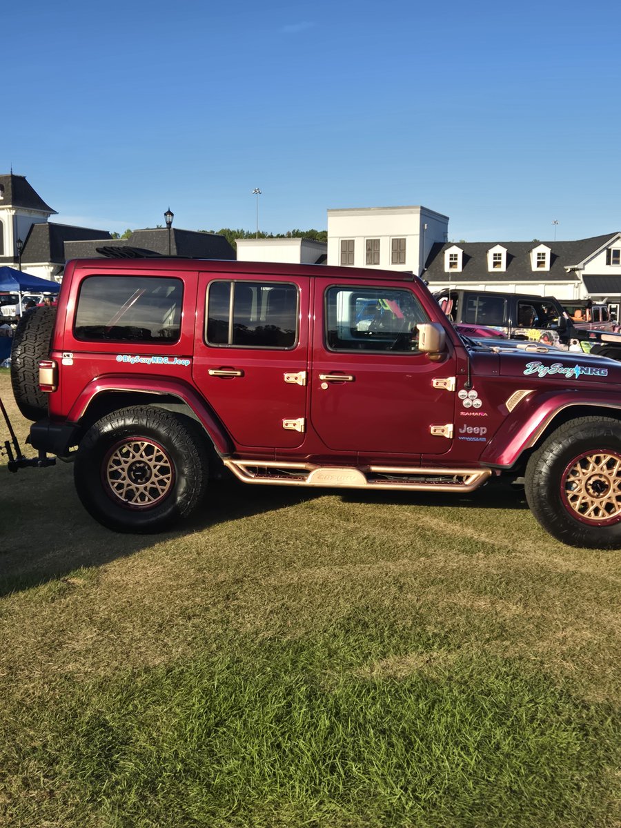 GregB62802537's tweet photo. Atlanta Jeep Festival https://t.co/8GpBcSSliZ