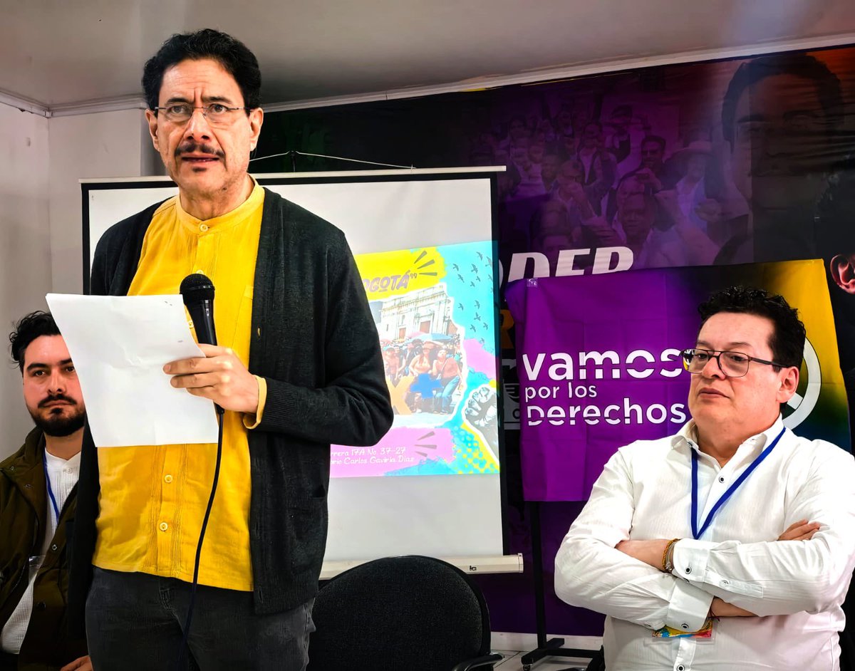 IvanCepedaCast's tweet photo. EL PACTO HISTÓRICO SE REÚNE EN TODO EL PAÍS 

Ha comenzado la preparación del congreso fundacional del @PactoCol. En todo el país se realizan asambleas y escuelas de formación política. 

Hoy en Bogotá me reuní con @Vamosxlosddhh, y en Zipaquirá asistí a la inauguración de la escuela para integrantes, lideresas y líderes del Pacto.