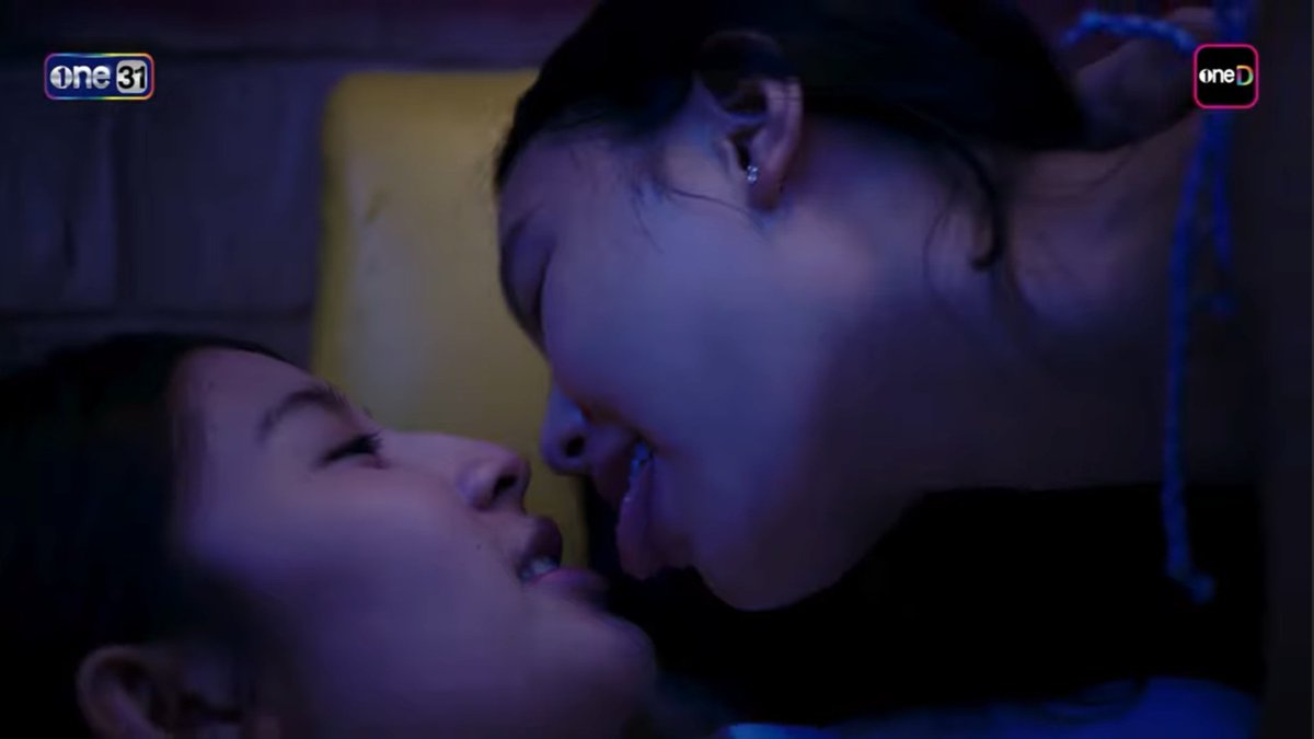 143na_'s tweet photo. Their love scene next episode will be so hot🔥 Are we finally gonna see that tongue thing from the trailer??? 

JULIET and JULIET EP 4
#จูเลียตแอนด์จูเลียตอีพี4 https://t.co/bGvYZqCRiM
