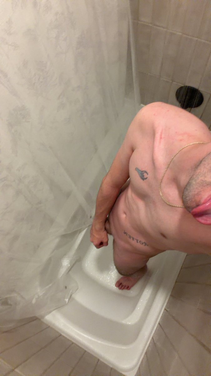 DamianAfter1's tweet photo. You can look. You just can’t pretend you didn’t. https://t.co/rxnC3n3yjz