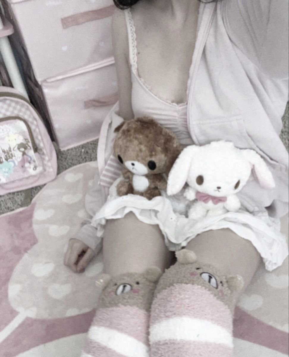 alicelxce's tweet photo. hmmm… just thinking https://t.co/OuSAmeJXYH