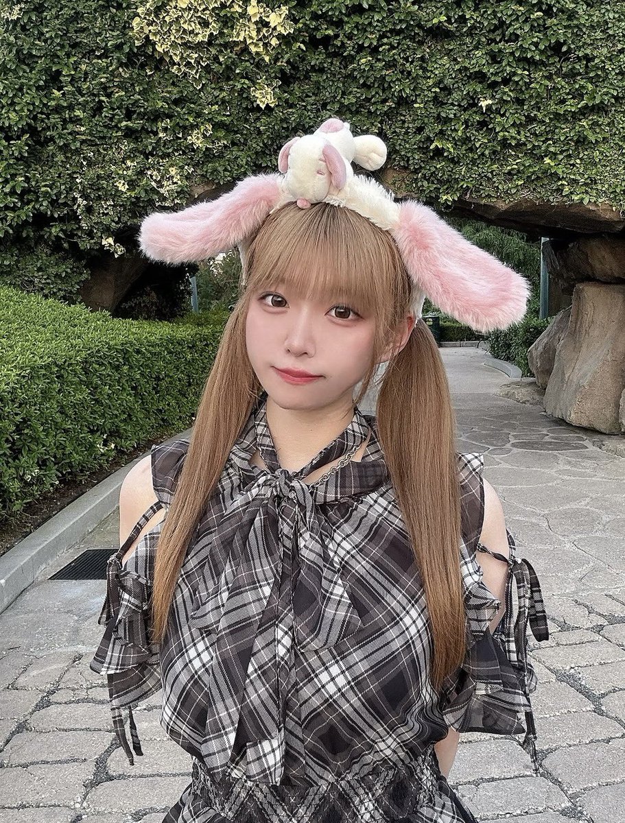 himepococha's tweet photo. ユニバ行ったばっかだけどもう行きたい！ハロウィンの行きたいー！🎃🦇🕸 https://t.co/TCKVU3GJJg