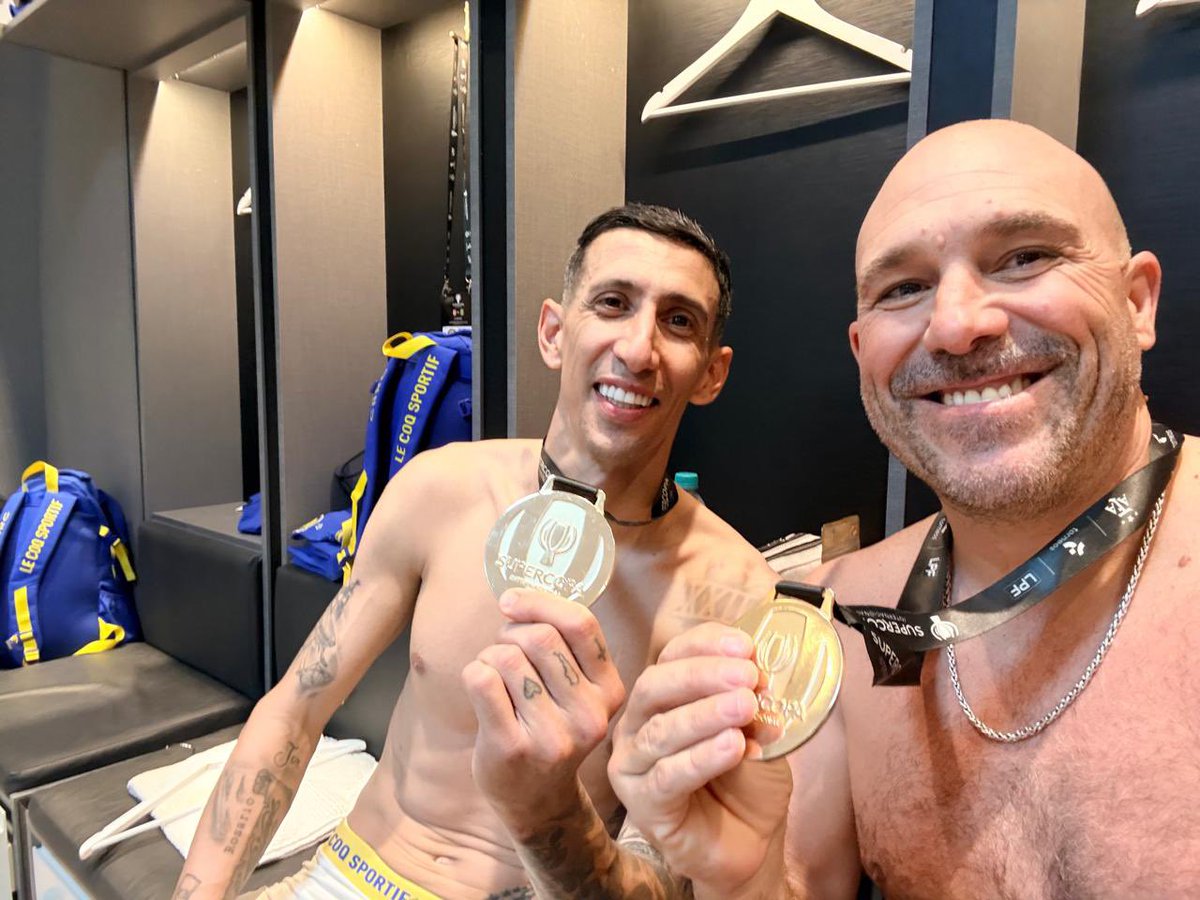 GonzaloBelloso7's tweet photo. Por si alguien tenía dudas, CAMPEONES 💙💛 https://t.co/4NfmHQqhNq
