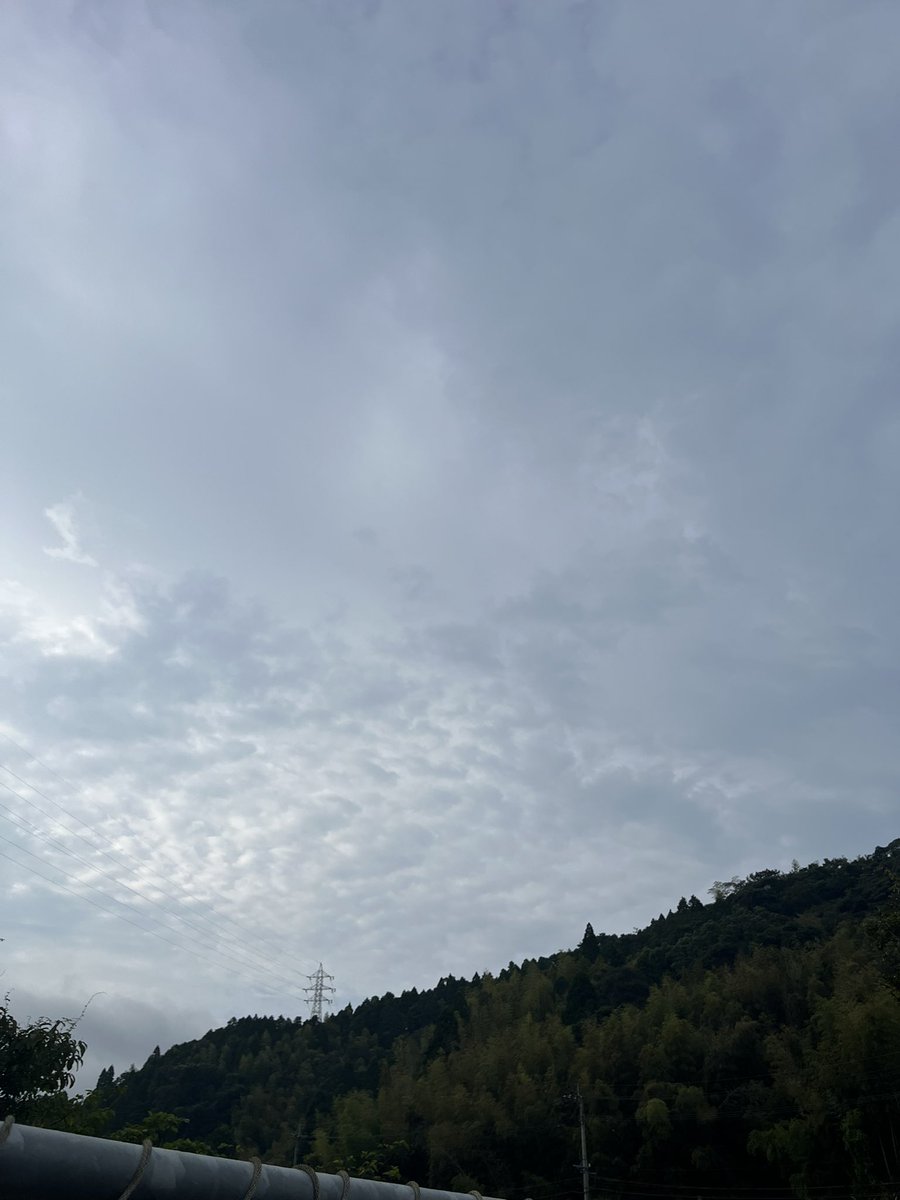 EnSono_'s tweet photo. 今、洗車中😙

#愛車点検🚐
#洗車🚐 https://t.co/XDVdIMjHWt