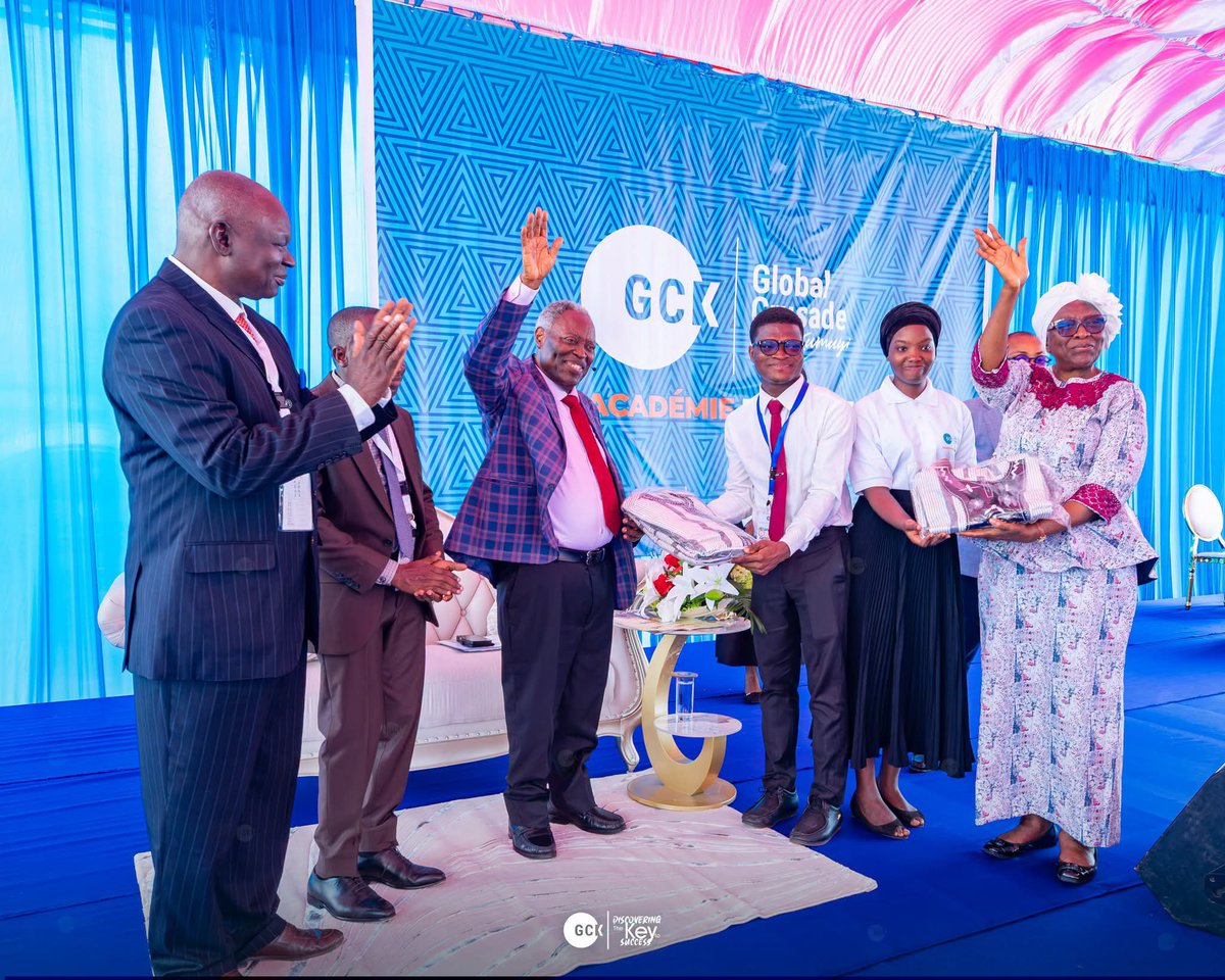 ApstTheEmmanuel's tweet photo. Today's IMPACT Academy at GCK in Benin Republic🇧🇯 with Dr KUMUYI. 

#GCKinBeninRepublic #GlobalCrusadeWithKumuyi #GCK #PastorKumuyiSaid https://t.co/ju6tFiZks8