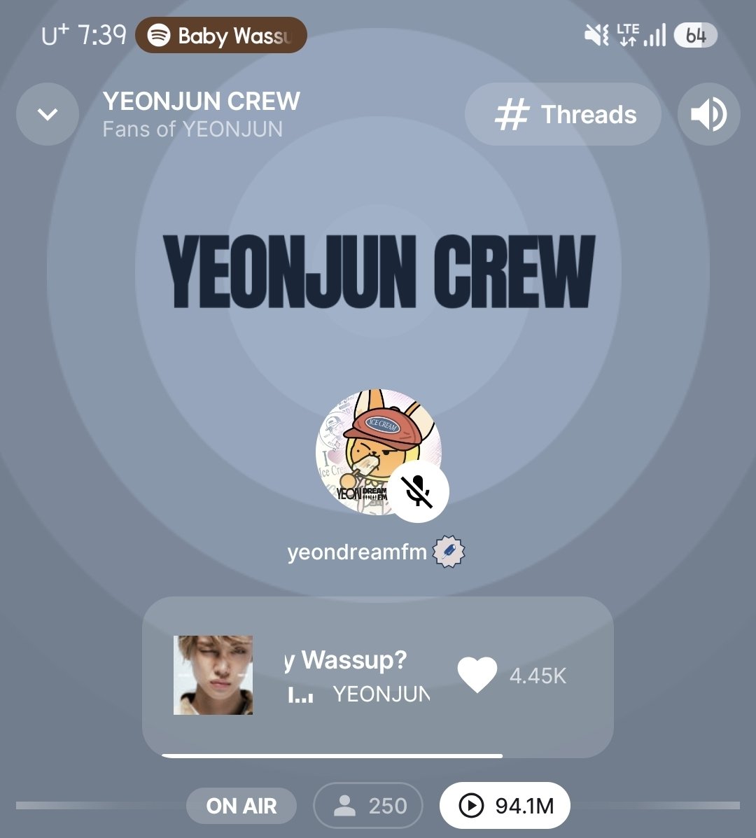 C480255's tweet photo. ๐ซถ๐ซถ
#StreamForYeonjun
#์ฐ์ค #ใจใณใธใฅใณ @TXT_bighit๐ https://t.co/88ml1xCEwM