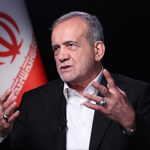 trhaber_com's tweet photo. İran Cumhurbaşkanı Mesud Pezeşkiyan: 

(Mekke Savunma Anlaşması hk.)

▪️ "Bu, Müslümanların birleşmesi adına ileriye doğru atılmış olumlu bir adımdır.

▪️ Bu adım, kavga etmek yerine Müslümanların yan yana oturması ve İslami birliği gerçekleştirmesi yönünde bir adım olabilir." https://t.co/howqJzCYJX