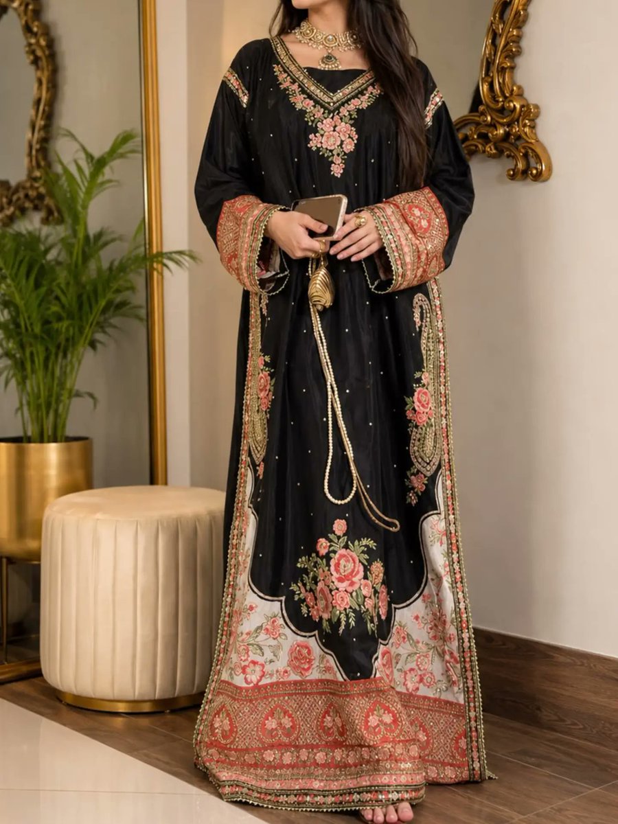 LeanCoffenpkt's tweet photo. This festive season, wear our beautiful Pakistani kurti with sequin embroidery, pants, and dupatta. Code: LG-2144 
Price: 1799/
Top: Star silk with sequin embroidery and patchwork, micro lining, 54 inches. Sizes: M (38), L (40), XL (42), XXL (44). https://t.co/ELObdBMruV