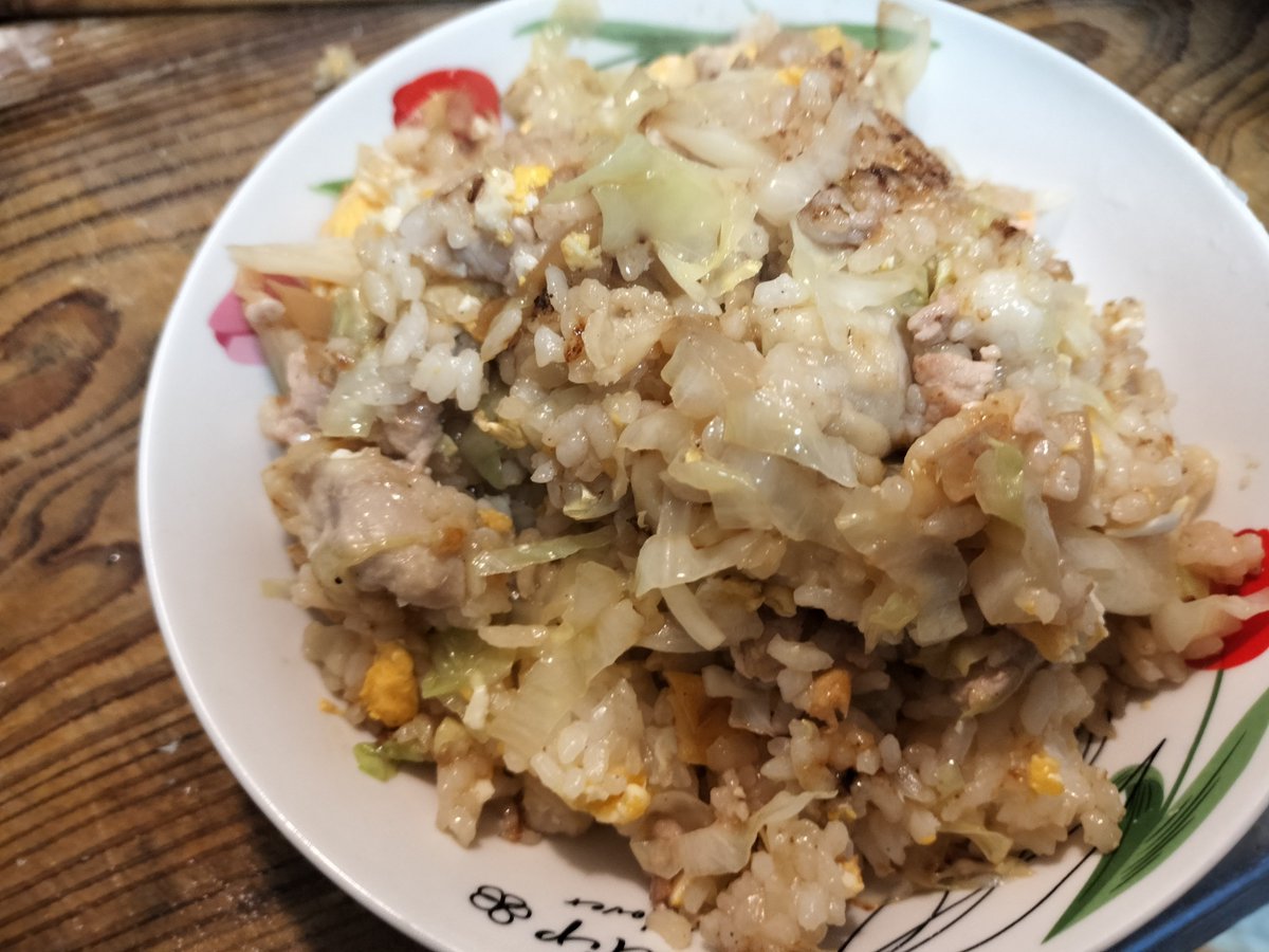 Hiro_selatan's tweet photo. 朝食はチャーハン。余り物の処分。 https://t.co/Dm91sQBRfR