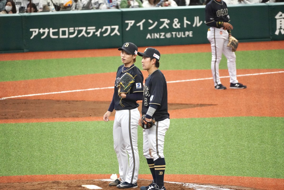 oripico2's tweet photo. 本当に最高のタイミングでピッチャーに声をかけてくれる人だった
#西野真弘 https://t.co/NT94fYFOLl
