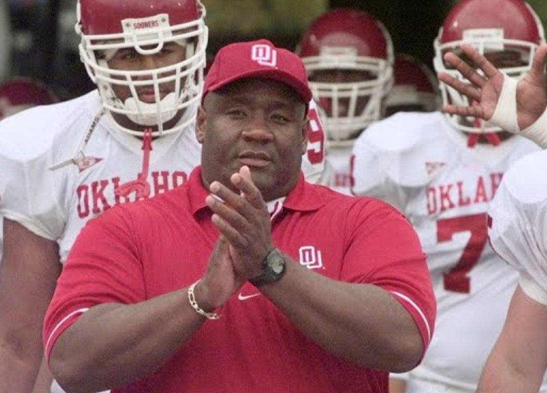 The_BradJohnson's tweet photo. The last time Oklahoma Football made me feel this way was 1995-98... 😢 https://t.co/KALMPftTEt