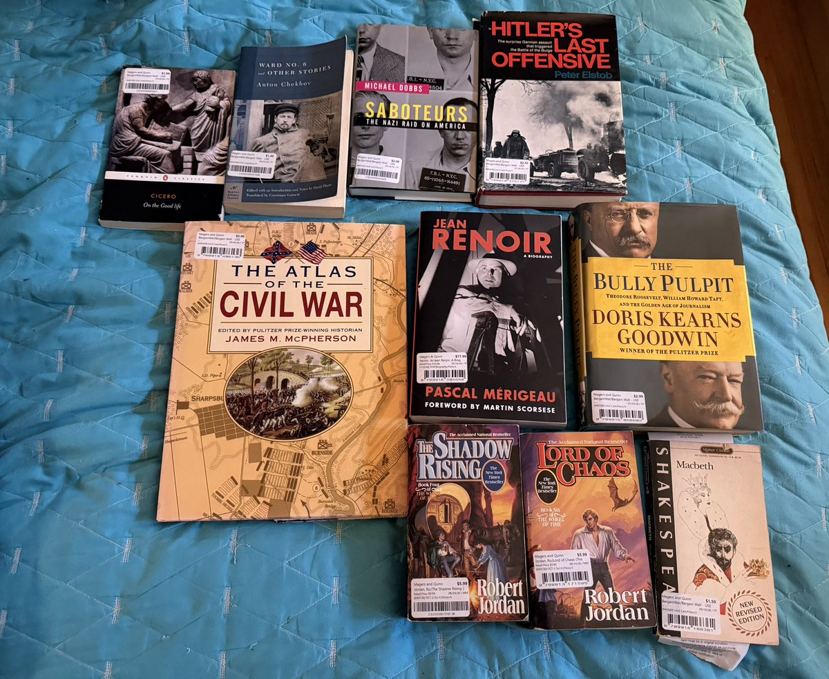 miririas's tweet photo. HAUL, (renoir is for oomf) https://t.co/6ioafnngNu