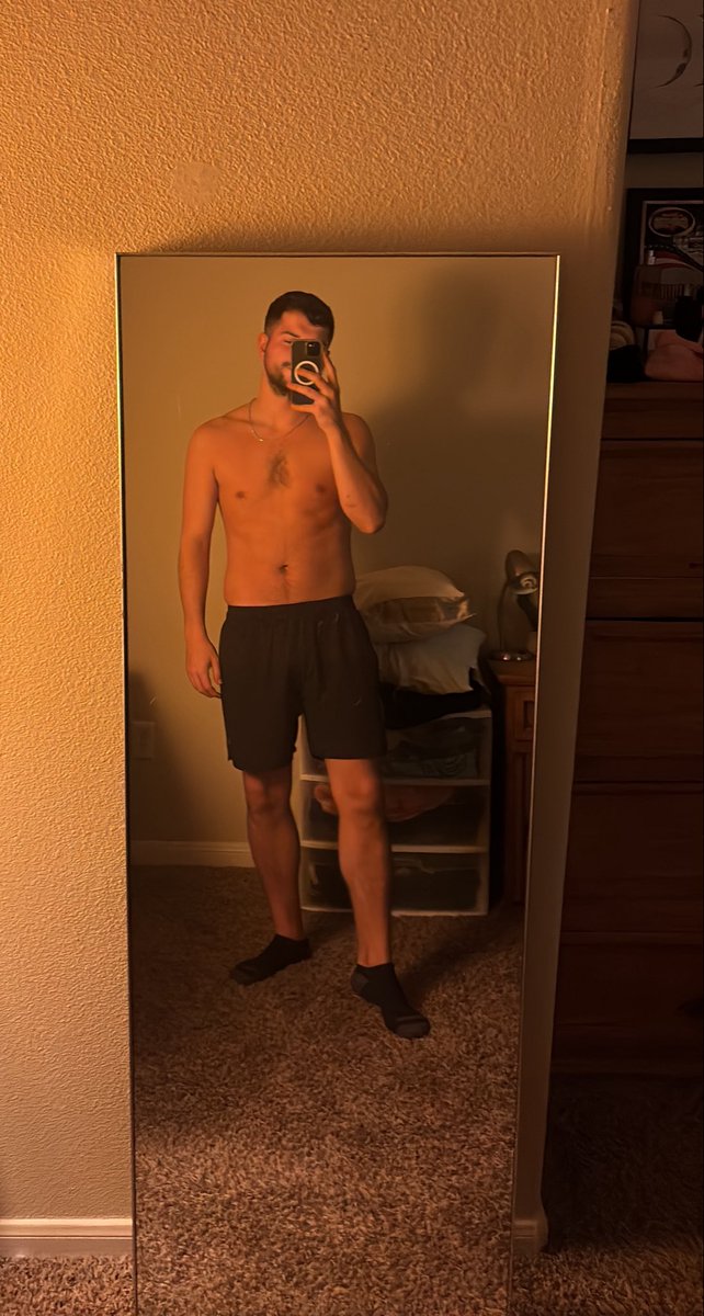 najackcli's tweet photo. Is it too early for bed😩
#htx #gay https://t.co/iBIyZL0hmj