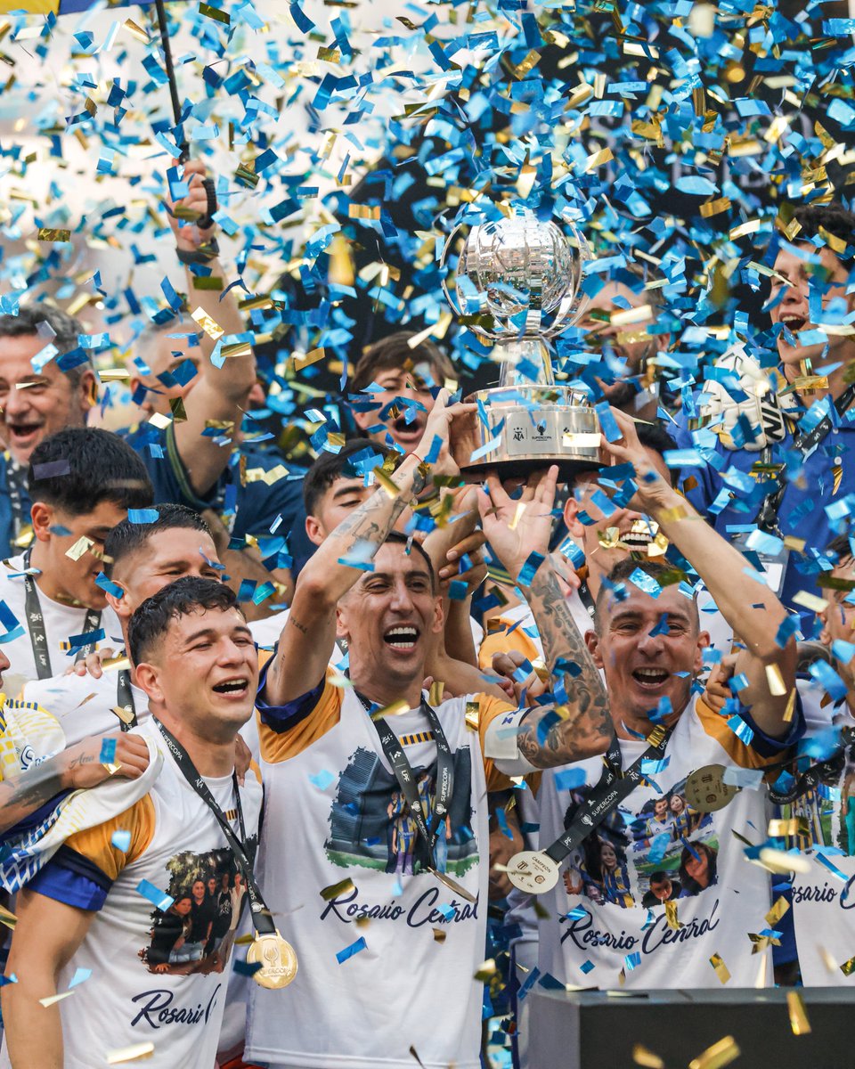 a_lautaro1O's tweet photo. Marco y Ángel https://t.co/0Mq3o3h2ji