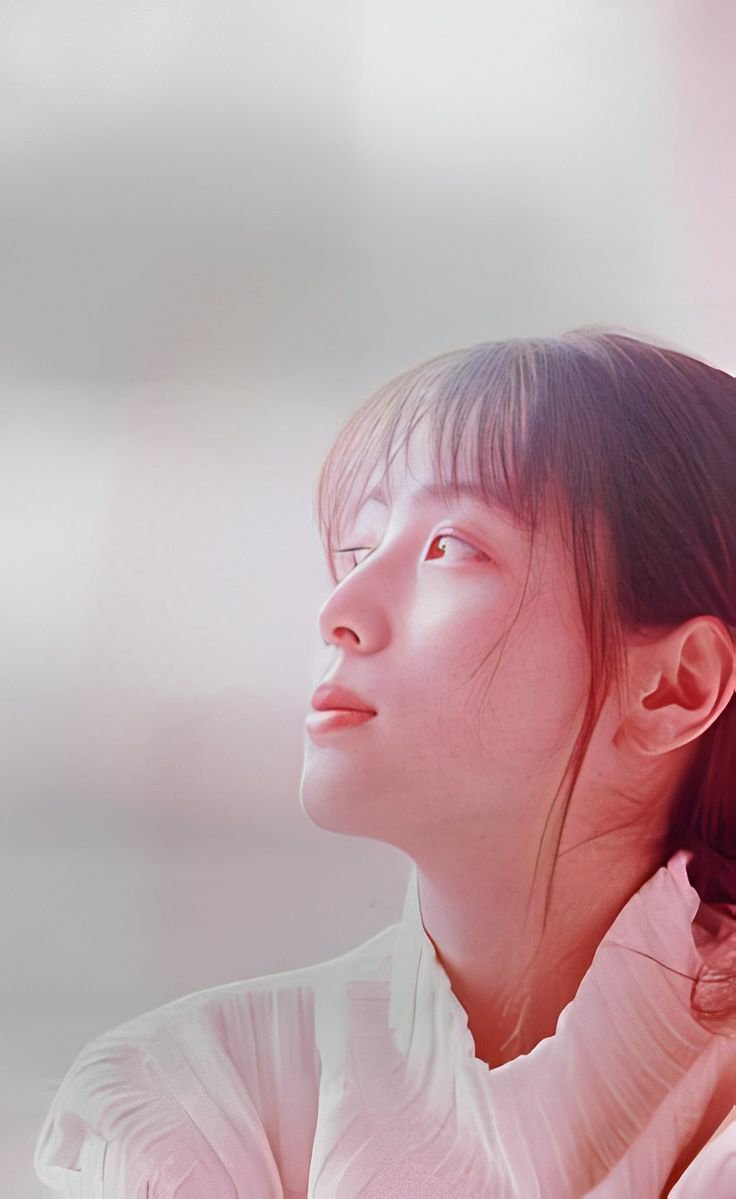 G0d6JjPTqomZ1q8's tweet photo. 👸🏻👑*ﾟZARD familyの皆さん✨️
おはようございます☀️今日は坂井泉水さんの月命日です👸🏻✧︎*
特別な1日…皆さん共々､色んな形でZARDを観て聴いてくださると
嬉しく思います☺️♪9月も佳境になり朝は寒くなり始めてますので
健康第一に楽しい1日を😙~♪
#ZARD #坂井泉水 #BZONE https://t.co/HOzkSTK8mQ