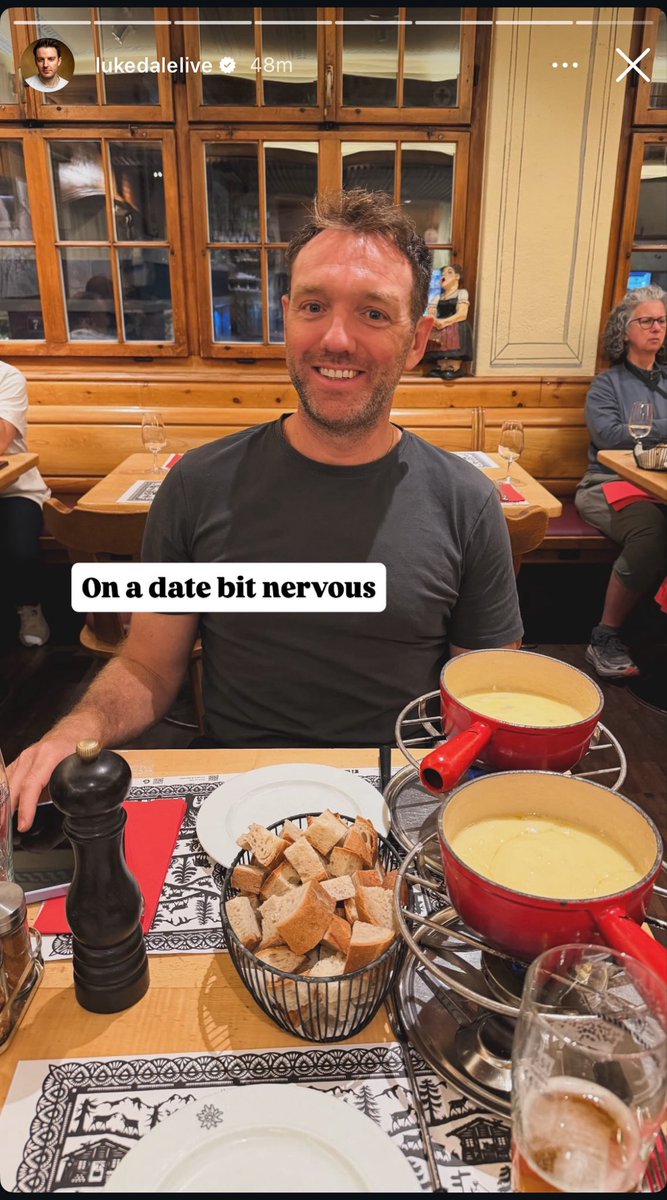 bog_wifey's tweet photo. LMAO LUKE 😭😭😭 https://t.co/NjjMeYdyNU