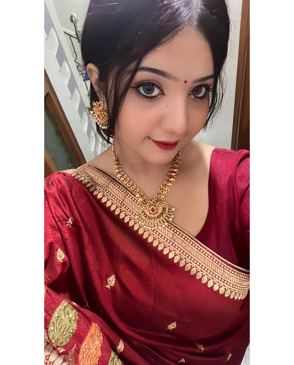 AnnabellEmhbd's tweet photo. SANSKARI https://t.co/x1Y7c8lM7A