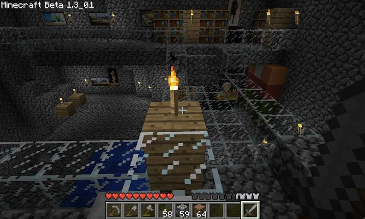 KarbienPiss's tweet photo. Hay que hablar seriamente como Minecraft dejó de inspirarse en Dwarf Fortress y dungeon crawlers de los 90 hasta volverse una amalgaba de puro Cozyslop troon que solo atraen casuales y Foids https://t.co/SncQgRZC4x