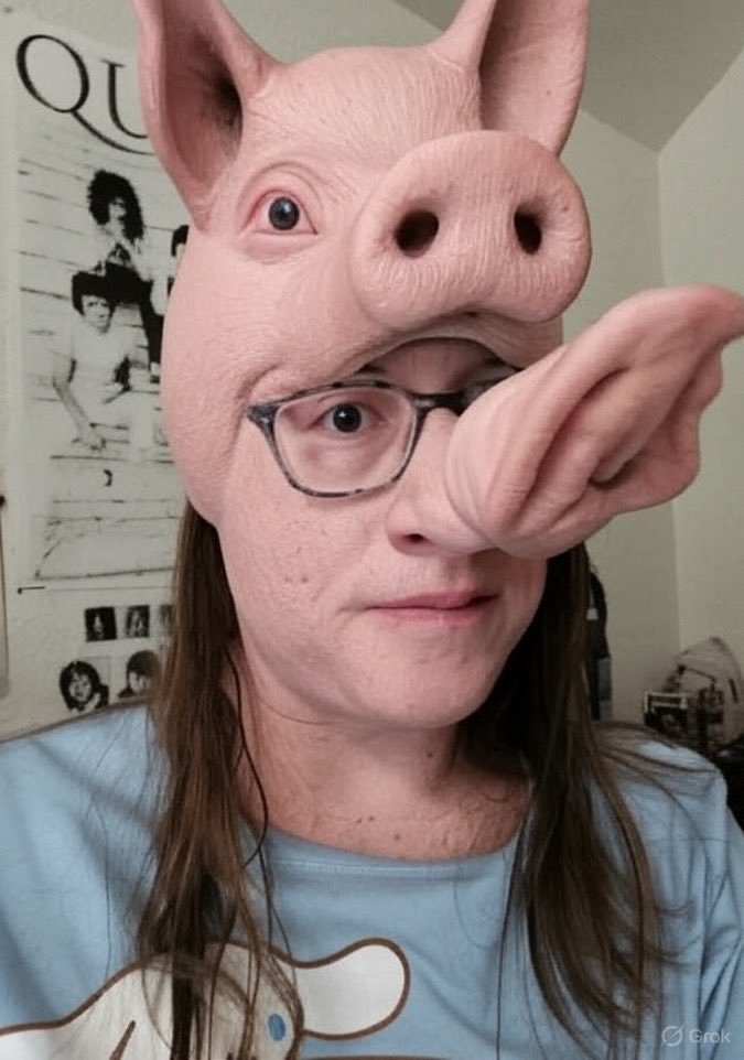 IntolerantMatt's tweet photo. I now know who @lakimdayornight is. 🤣🤣🤣🤣🤣 https://t.co/TyUAJfnMTr