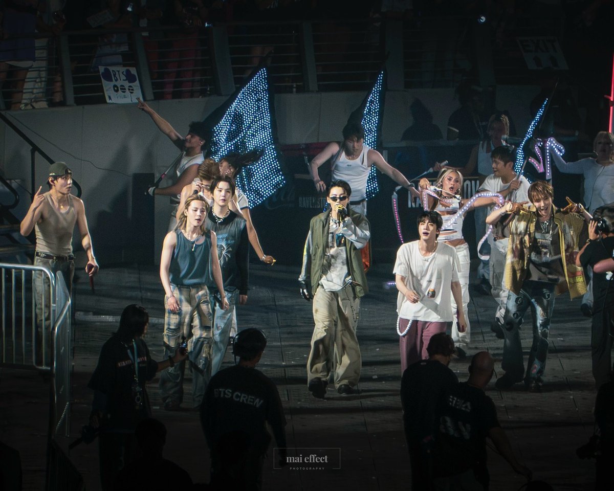 golmoo89's tweet photo. 아미!! 굿모닝!! 눈떴으면  투표해!!

#ARIASBTS  에게 소중한 한 표를! 2026 ARIA Music Awards 투표 인증합니다 https://t.co/2N1wasf36f