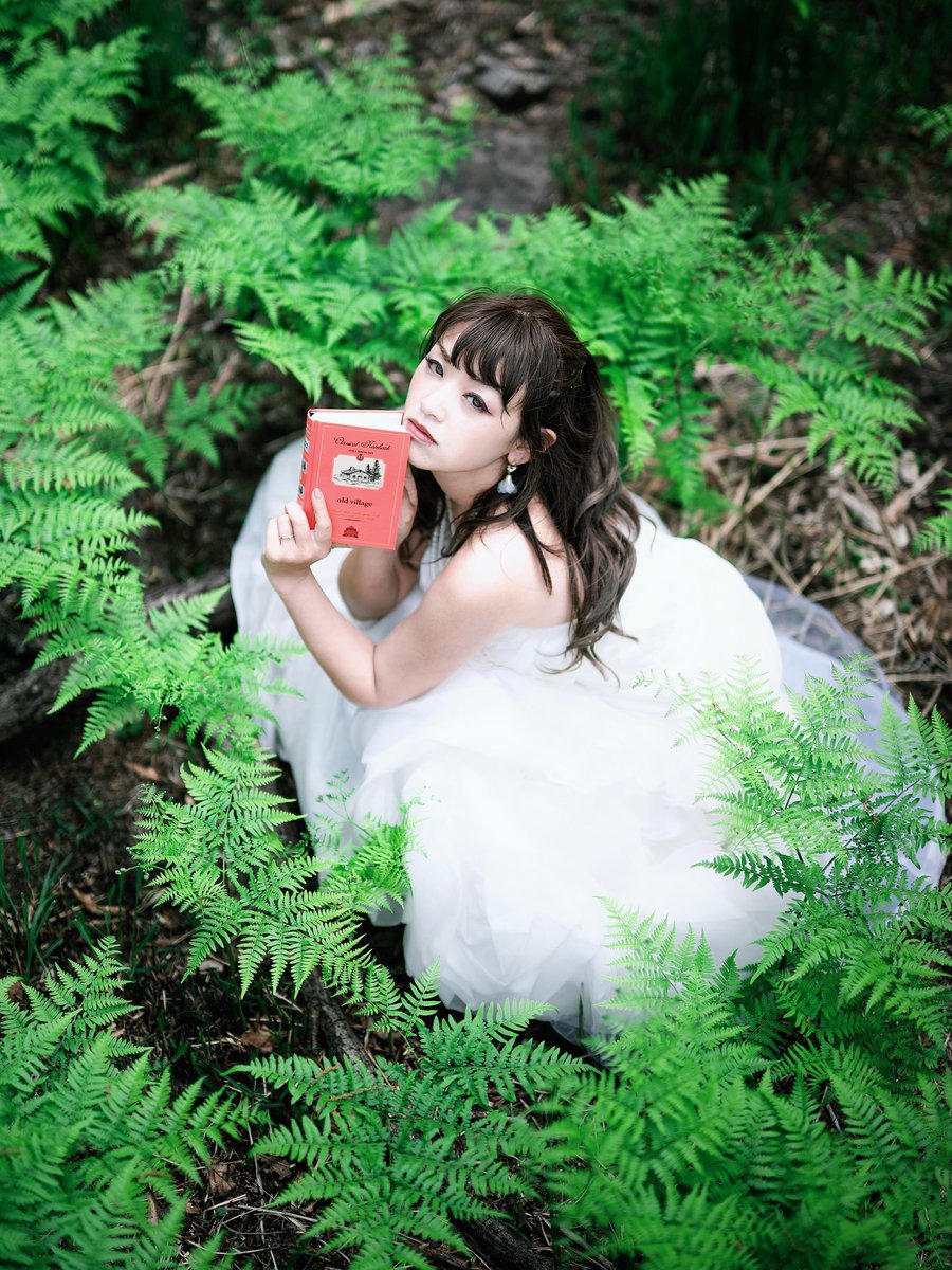 Sameh82's tweet photo. 眠れる森の少女。何でもないようなことが、幸せだったと思う。inframe @megphotooo https://t.co/FbOzLxMqhC