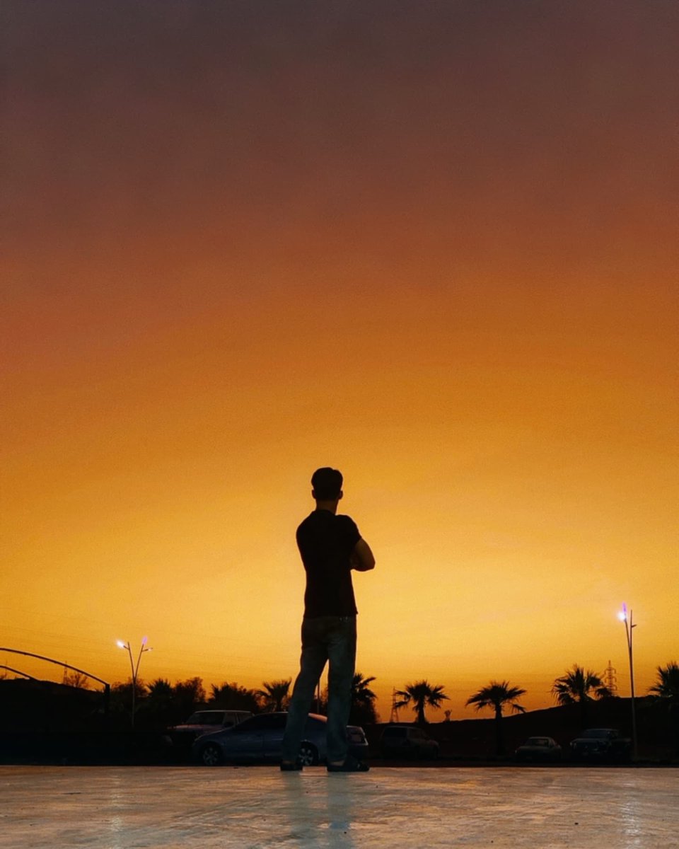 WhitneyPanq0nr's tweet photo. Sunsets are proof that endings can be beautiful, too. https://t.co/8Bnyi9G9X0