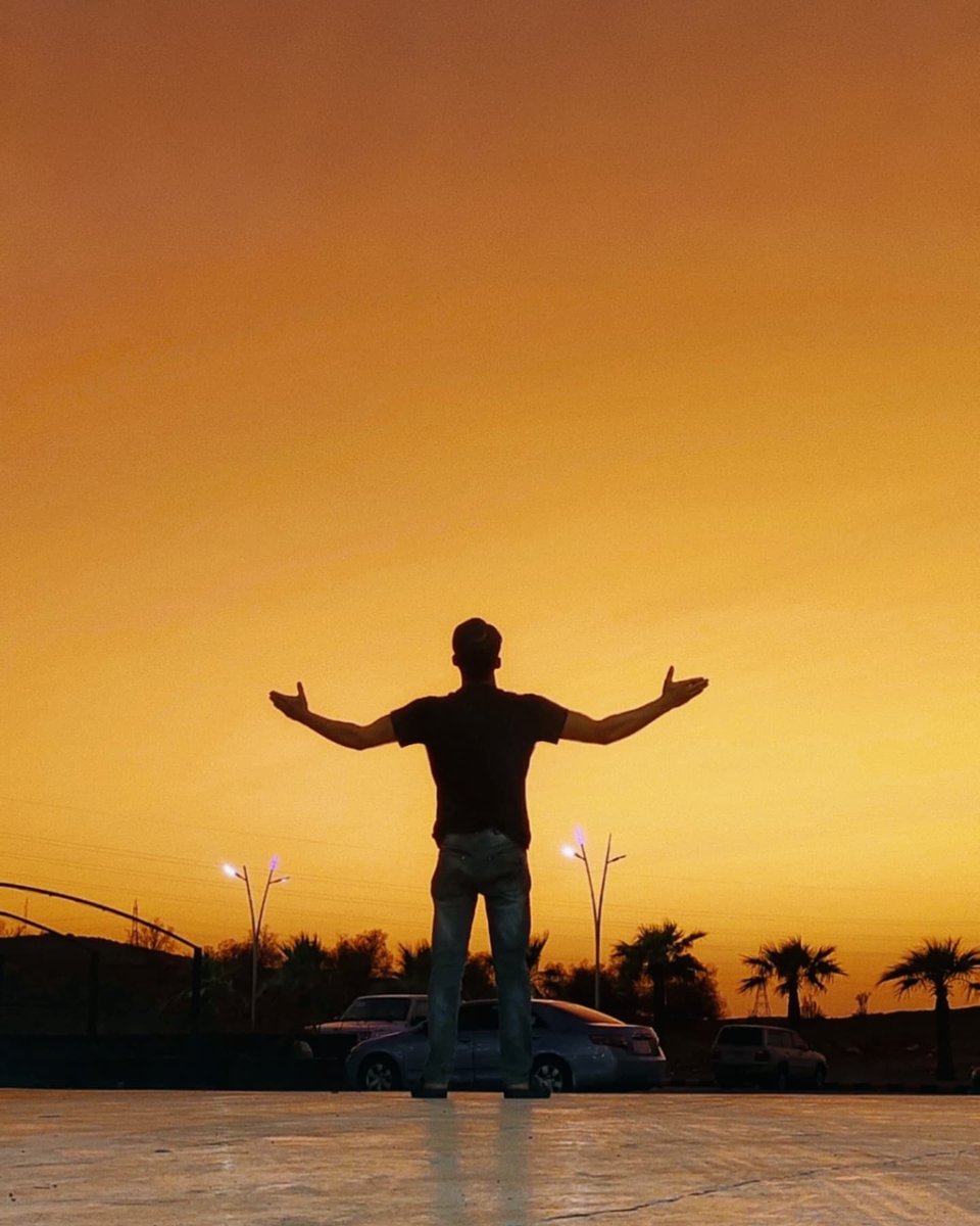WhitneyPanq0nr's tweet photo. Sunsets are proof that endings can be beautiful, too. https://t.co/8Bnyi9G9X0