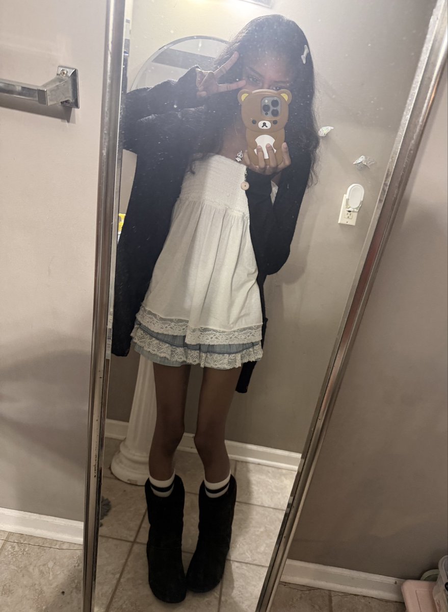 grlfrwen's tweet photo. 🐼🐼🐼 https://t.co/D7hRM62Stj