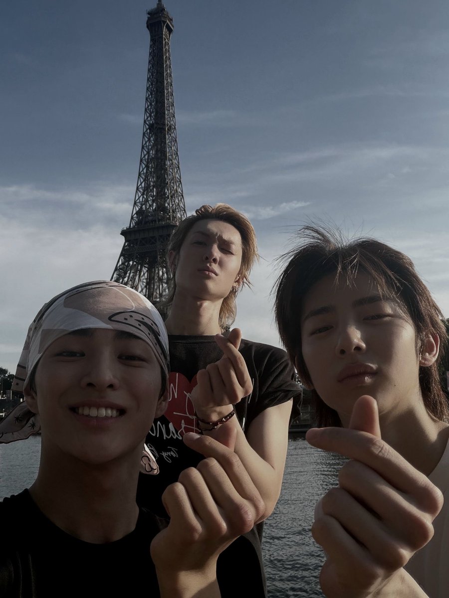 K3ONHOAHN's tweet photo. Happy weekend, y’all. https://t.co/BPa4Rh1Nam