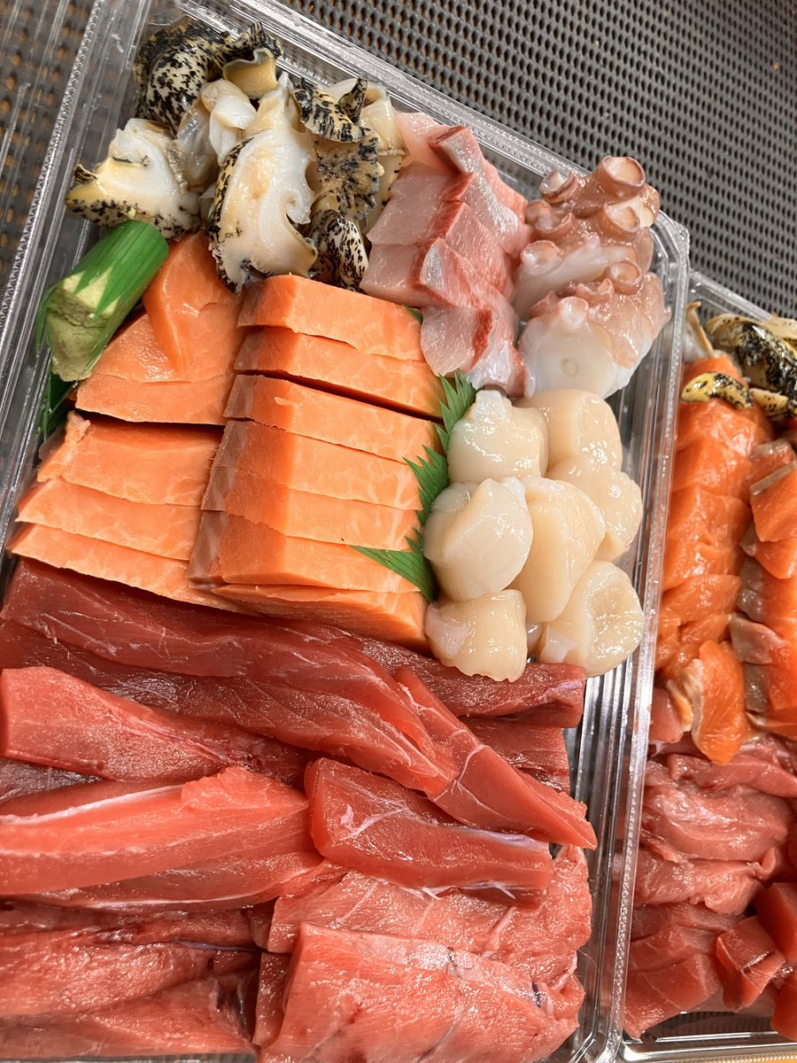 Osashimi0705's tweet photo. 手巻寿司 （1人前1500円→1250円税）
別途えび付
※お得意様遠慮なさらずお気軽に御予約承り致します https://t.co/i6sEp363ai