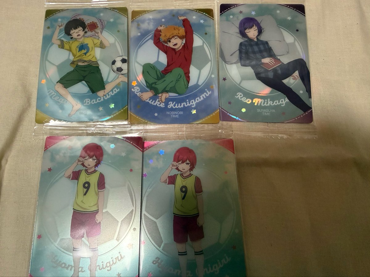 mmtt9651's tweet photo. 【交換希望】ブルーロック ブルロ ウエハース 6 カード

譲…蜂楽 國神 千切 凪 御影 氷織 雪宮 蟻生 清羅 七星 二子 馬狼 久遠 雷市 蟻生 乙夜 閃堂 士道 

求…おひるね潔優先>ER潔>凛2種>冴ER>おひるね冴

まとめて交換いただける方優先
郵送での対応です。
どうぞよろしくお願いいたします。 https://t.co/6Hne0svC5y