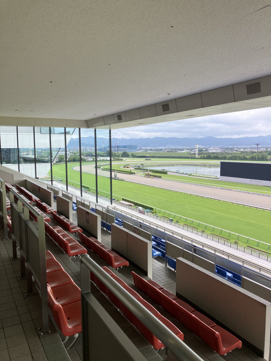 kazumagon's tweet photo. 淀でダラダラしております。
#京都競馬場
#パークウインズ
#スプリンターズS https://t.co/jAOptYdJrr