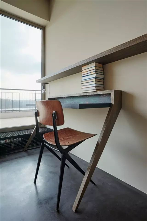 YNawalama61553's tweet photo. Charming moments with a drooping saddle and unique zinc accents, blending rural vibes and industrial details for a fresh feel! https://t.co/n44pJMlpB0