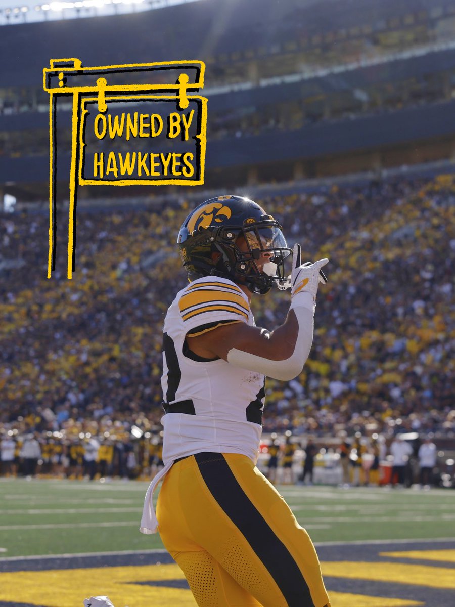 uiowa's tweet photo. Thanks for having us, Big House 🏡 https://t.co/8l0JYTmtGz
