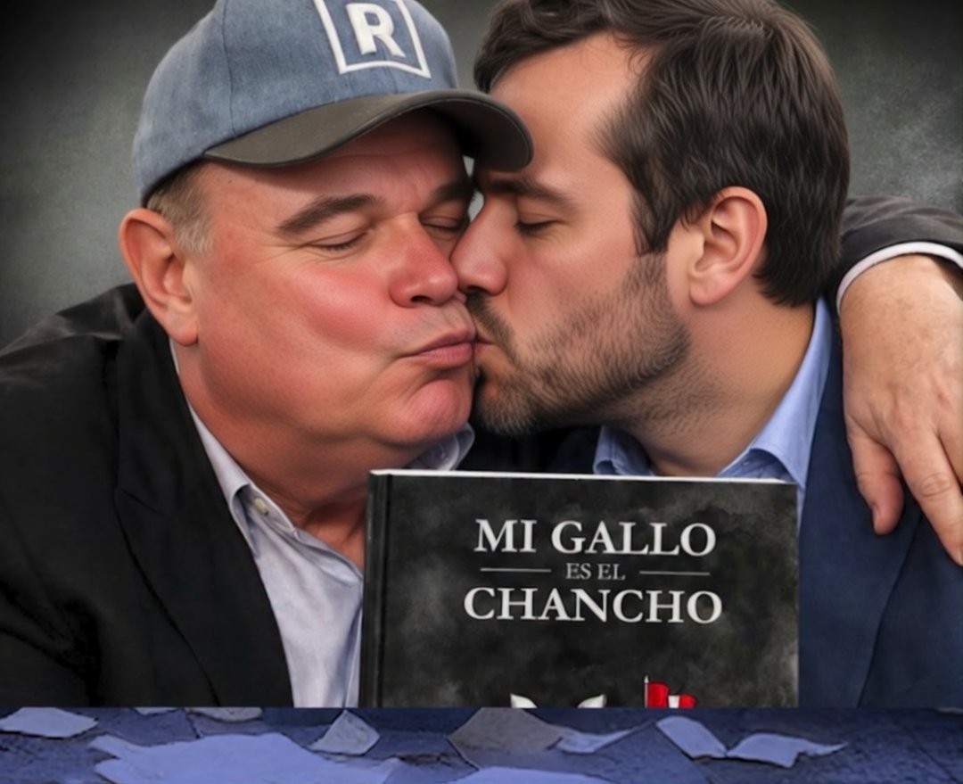 antonio58488520's tweet photo. @rlopezaliaga1 El que le chupo la PUJA AL JAVIERA 💩💩💩💩💩😭😭😭🤮🤣🤣 https://t.co/LkiBvy78yy