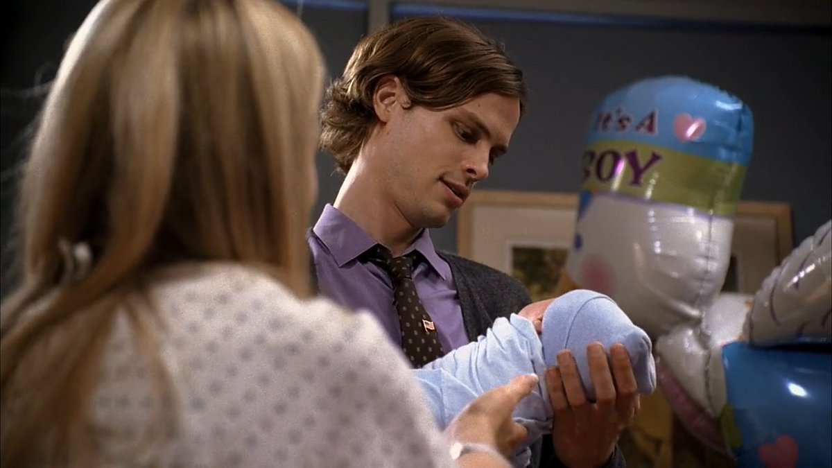 skyscratches's tweet photo. i can't stop crying while watching this scene... he's so precious... dad spencer.... https://t.co/iJrGhGdxHr