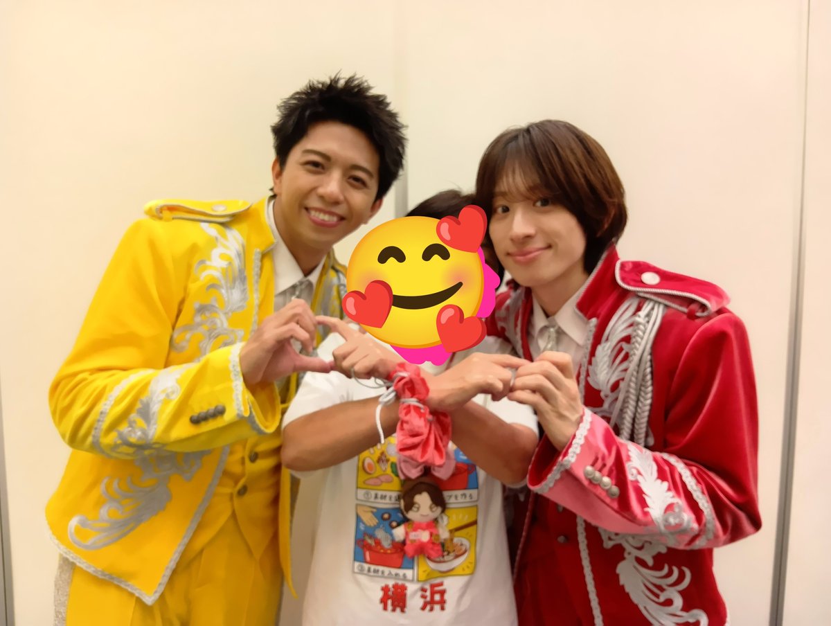 wingfes0731's tweet photo. @tsubasa_matsuri 翼君おはよう御座います😊
昨日は楽しい１日有難う御座いました。麻辣湯からのつばにゃんTシャツに着替えて、写真撮る事が出来嬉しかったです。
つばにゃん大好きだよ🩷🫶🙏🪽 https://t.co/WrWXdqBPAL