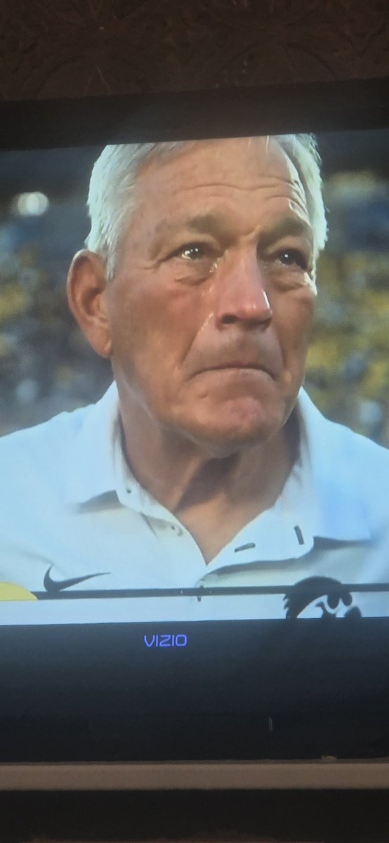 BruceDall131's tweet photo. Hall of Famer. https://t.co/NdcoNknN11