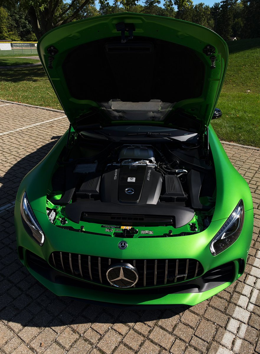 JoeW6_'s tweet photo. A delivery mile AMG GT-R https://t.co/l4PCPJ1RIt