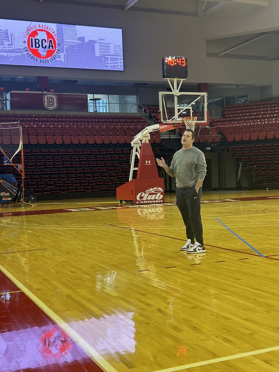 ibcacoaches's tweet photo. Our final speaker is Matt Monroe (St. Ignatius) sharing his conceptual offense! @CoachMMonroe @SIWolfpackBKB https://t.co/kYlqfL4odL